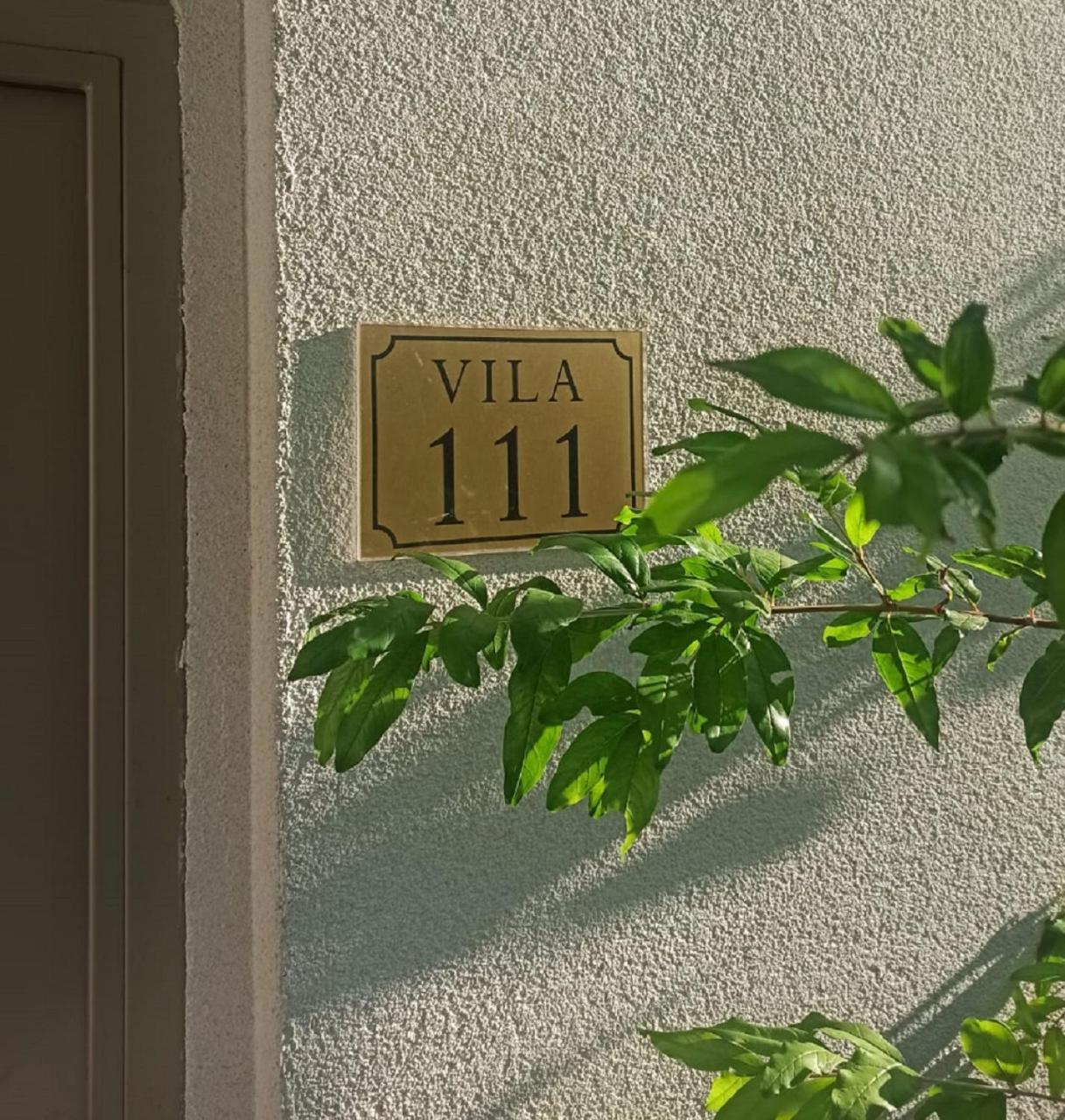Villa Eden 111, Perla Resort, Bay Of Lalzi Durres Exterior photo